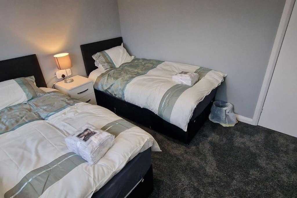 Luxury 3 Bed Detached House * Farsley