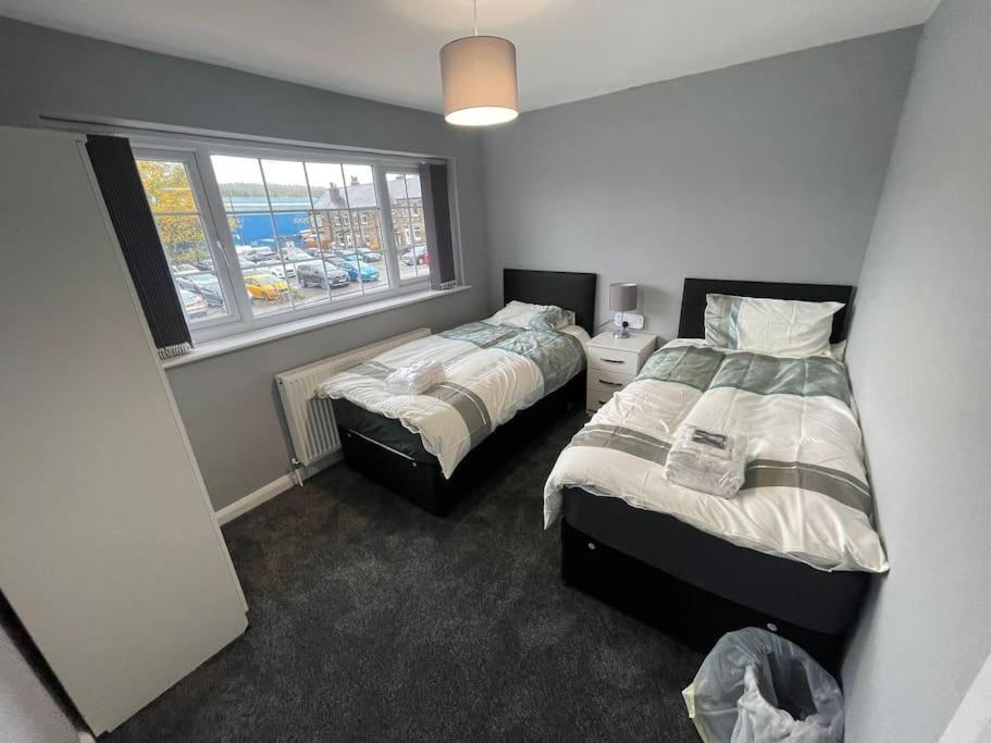 Luxury 3 Bed Detached House * Farsley
