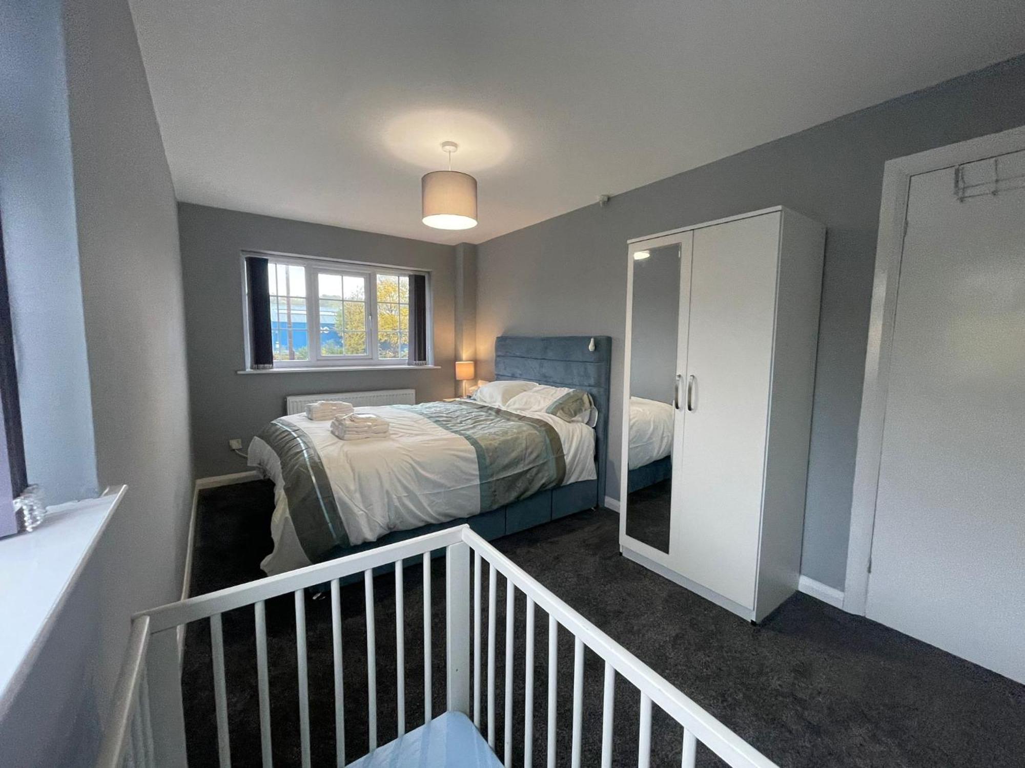 Luxury 3 Bed Detached House Farsley